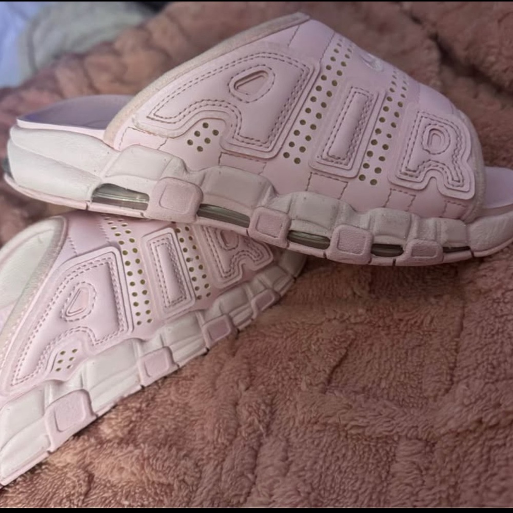 Women’s Nike Air More Uptempo Pink Foam Slides